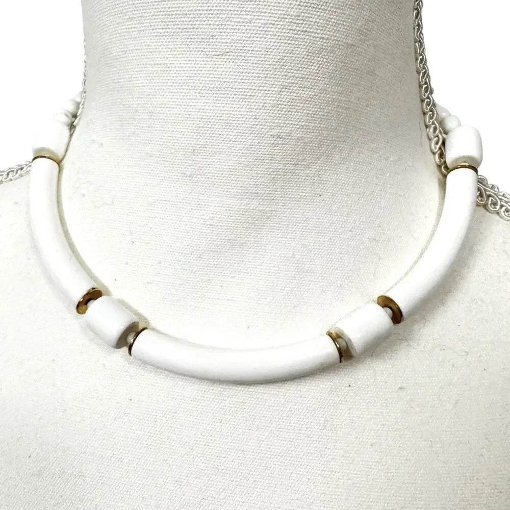 Vintage White Gold Plastic Bead Necklace MCM Minimalist Classic Womens Jewelry
